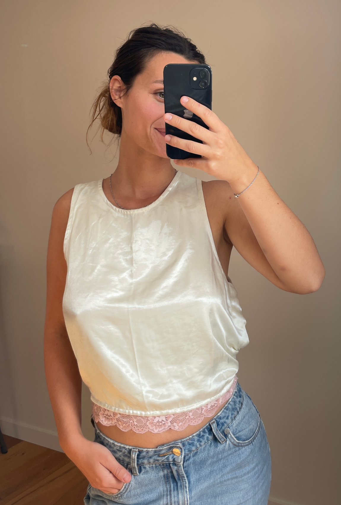 Tarzan YK2 – Top Dos Nu Satiné détail dentelle
